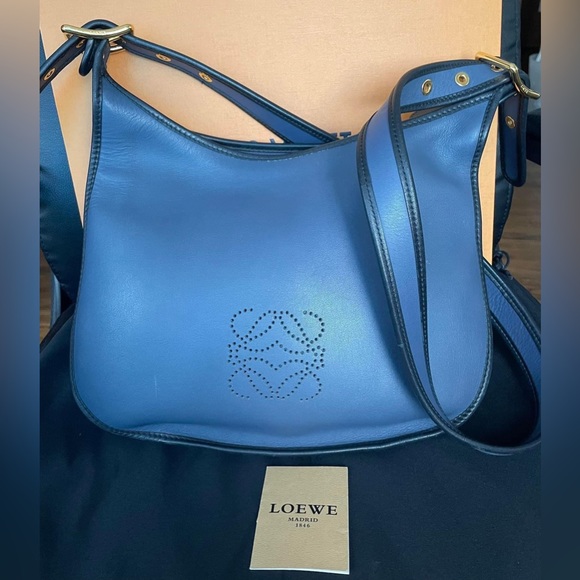 ‼️‼️Sold‼️‼️LOEWE Crossbody Bag♥️ - Picture 2 of 16